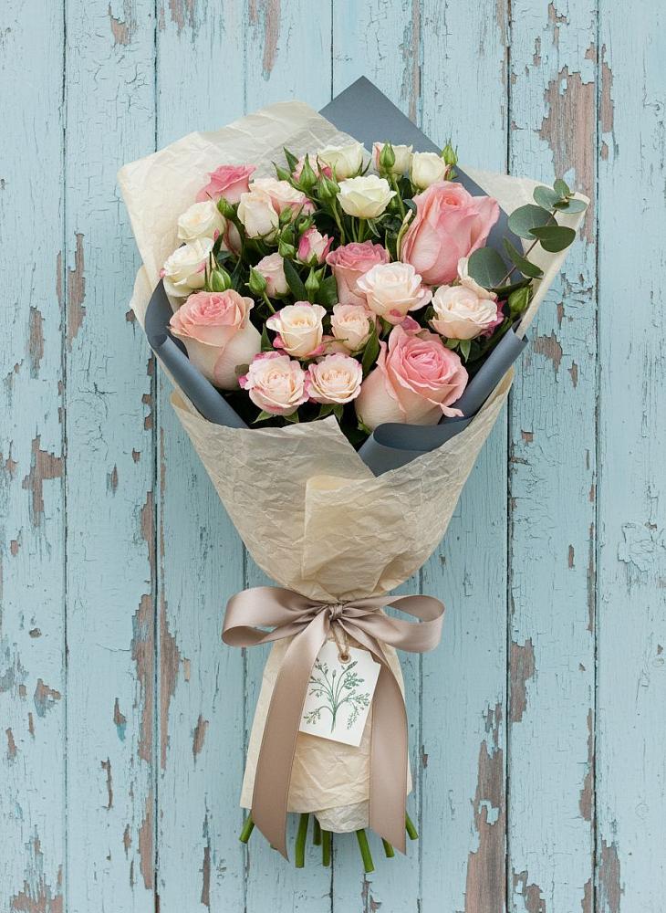 Букет цветов из: Розы в Новый