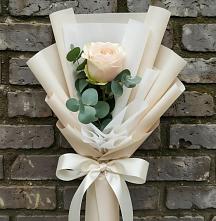 Букет цветов из:  Розы в Новый
