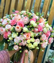 Букет цветов из:  Розы #REPLACE_PRED# Новый