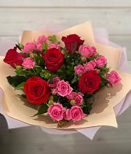 Букет цветов из:  Розы #REPLACE_PRED# Новый