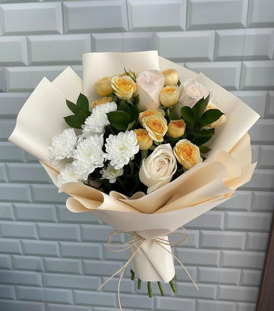 Букет цветов из: Розы и Хризантемы в Новый